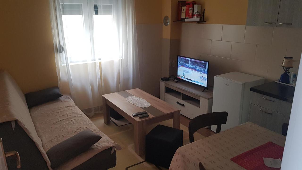 Apartment Lidija Herceg Novi Eksteriør bilde