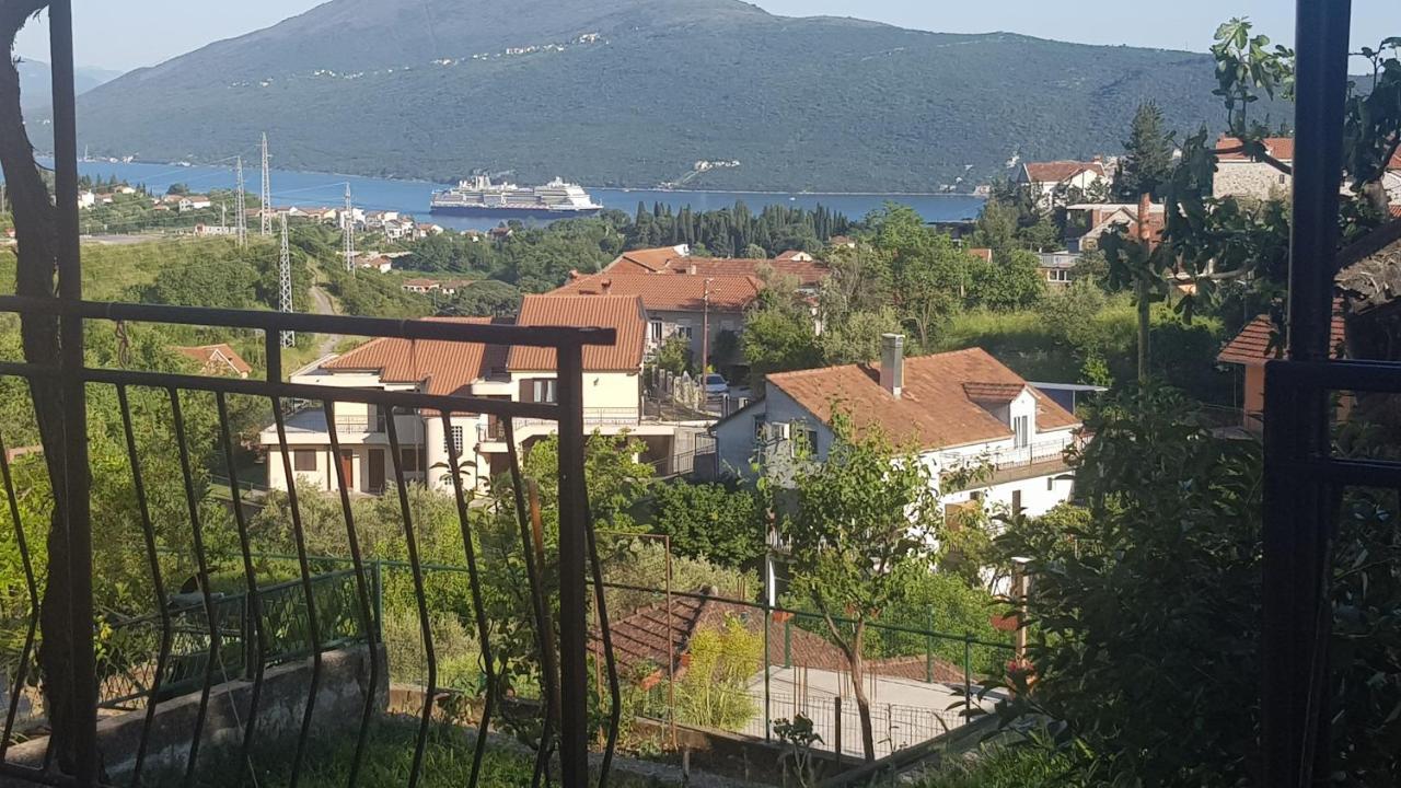 Apartment Lidija Herceg Novi Eksteriør bilde